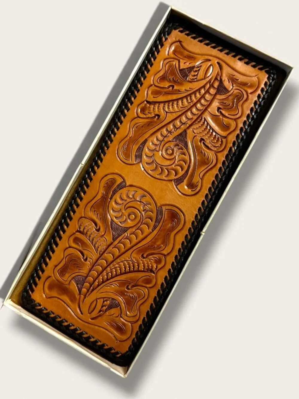 Vintage Hand-Tooled Leather BiFold Wallet With Floral & Scroll Design In NOS Ori